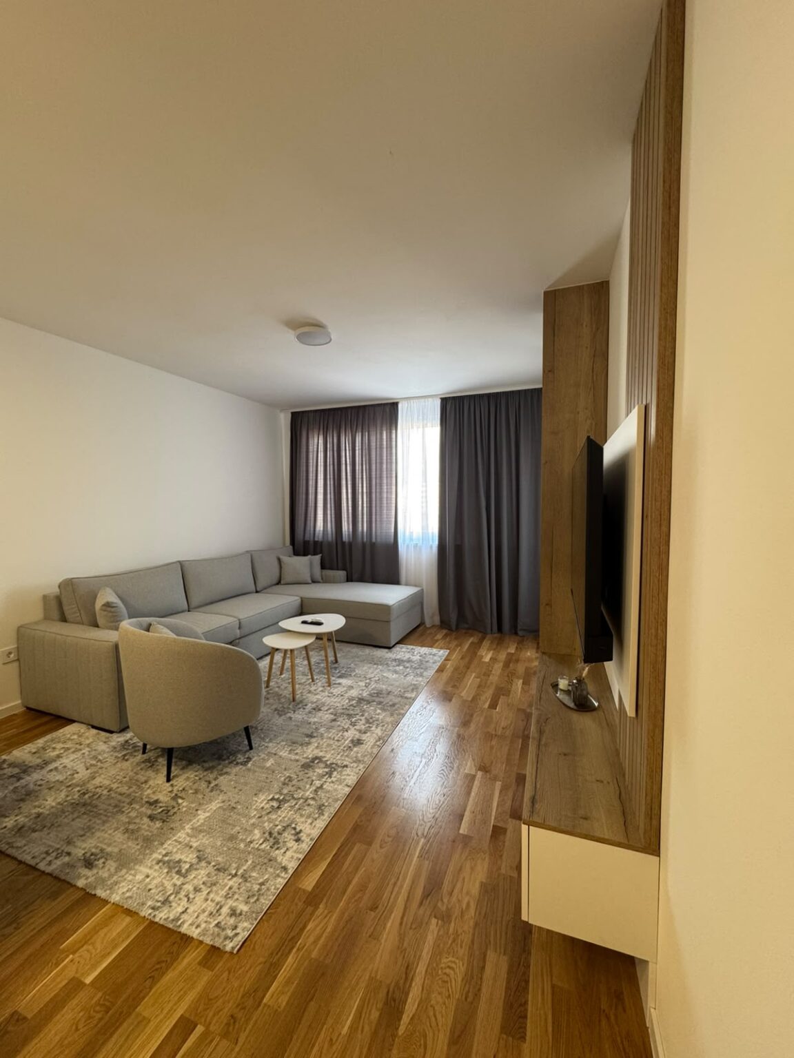 Apartman LolaS